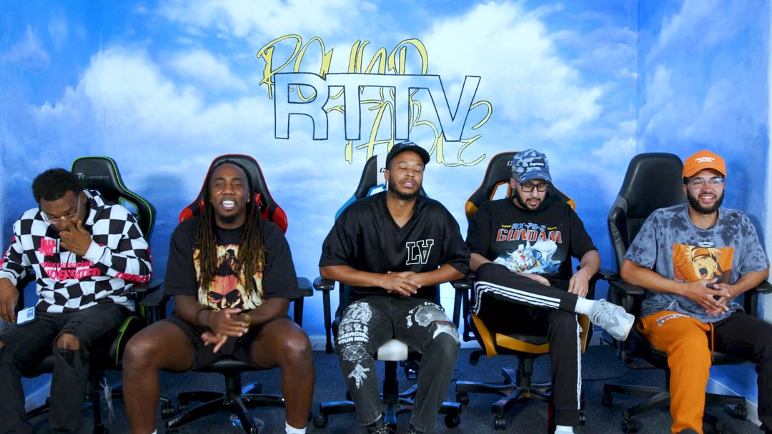 Young Justice 3 x 4 Full Reaction