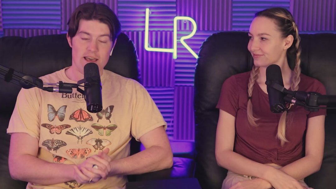 Shera 4x3 Reaction, "Flutterina"