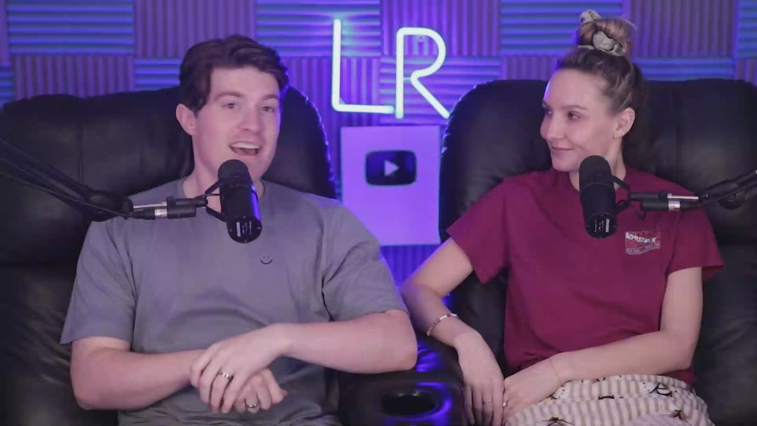 Gravity Falls 1x2 Reaction, "The Legend of the Gobblewonker"