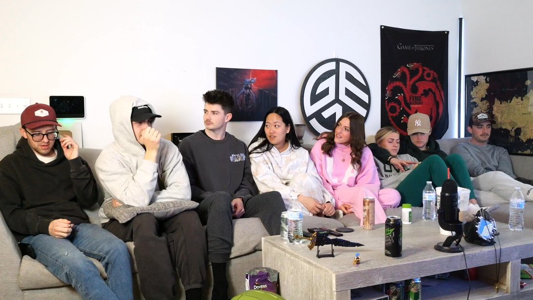 .Attack. .On. .Titan.(2.0) 4x25-26